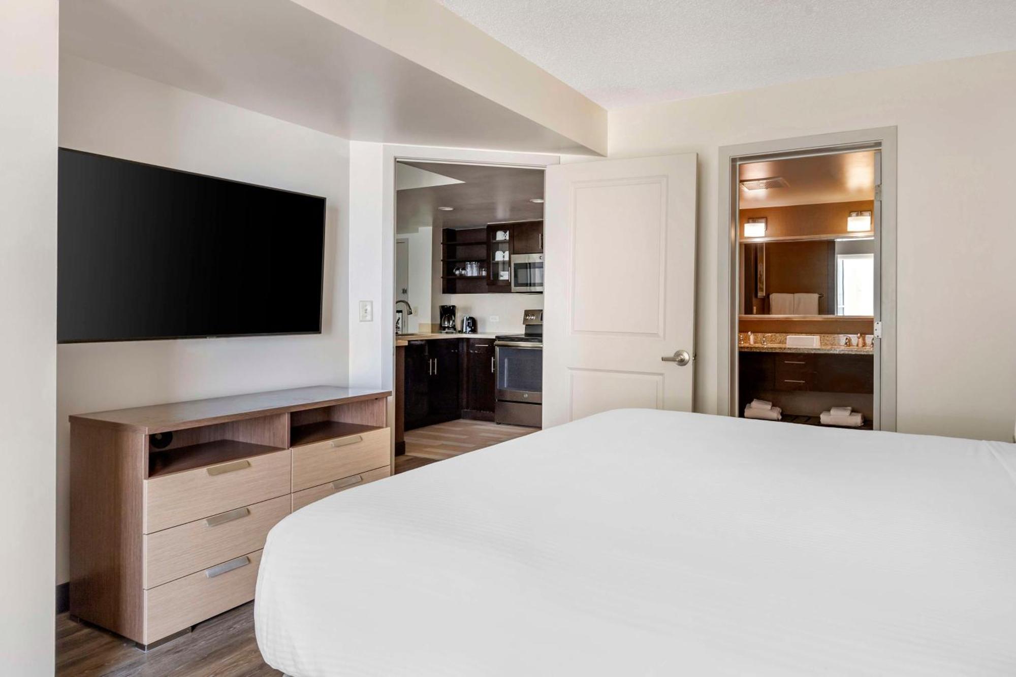 Hilton Vacation Club Oceanaire Вирджиния-Бич Экстерьер фото